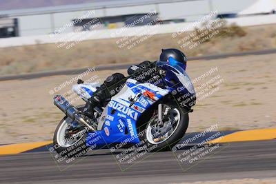 media/Sep-25-2023-Moto Forza (Mon) [[81ffa65e0a]]/B-C Group/Session 2 (Turn 4)/